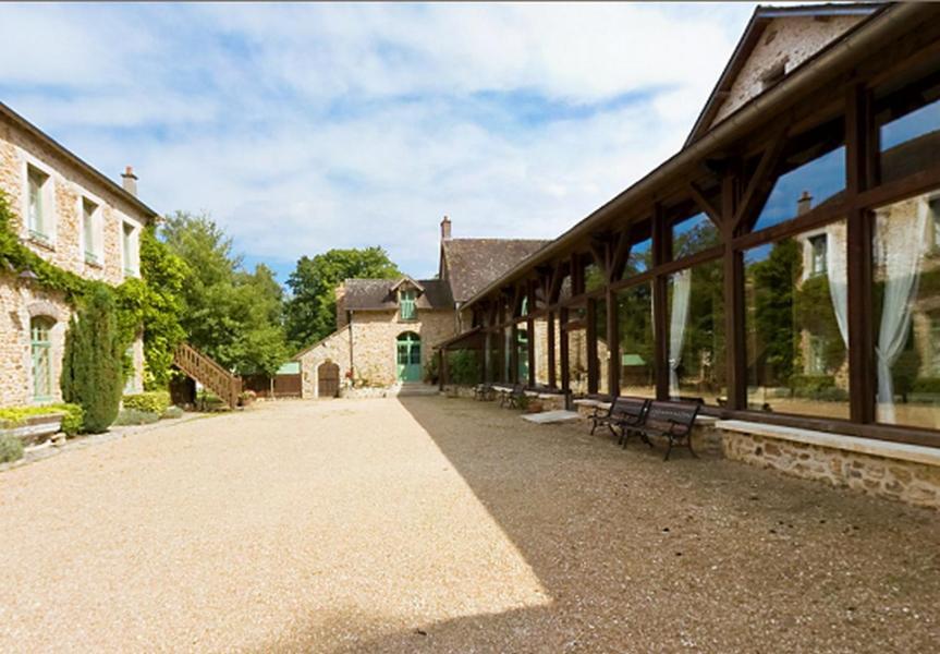 Hôtel La Ferme Des Vallees à Les Essarts-le-Roi Extérieur photo